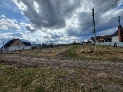 Земля,25 соток,підциря. Камінь-Каширський