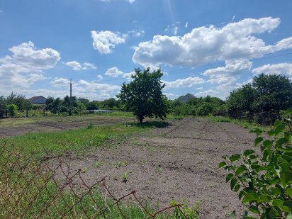 Приватизована земельна ділянка 10 соток  біля р.Оріль СТ Авіатор Слобожанське