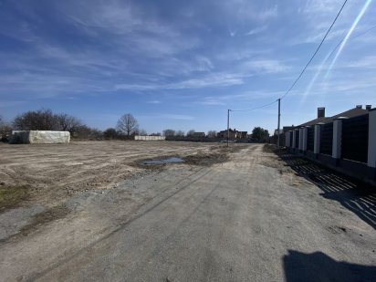 Продам участок в Обуховке (Кировское) Обухівка