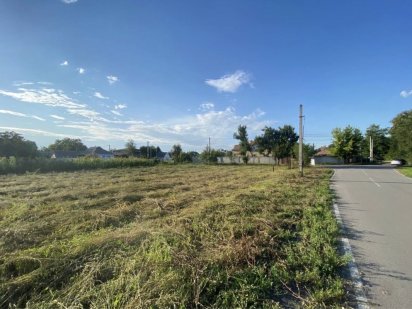 Продам участок в Обуховке (Кировское) Обухівка