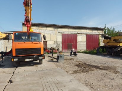 Продам участок с боксами в Подгородном (В) Подгородное