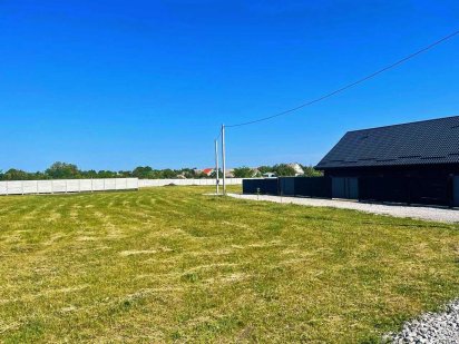 Продам участок в пос. Обуховка