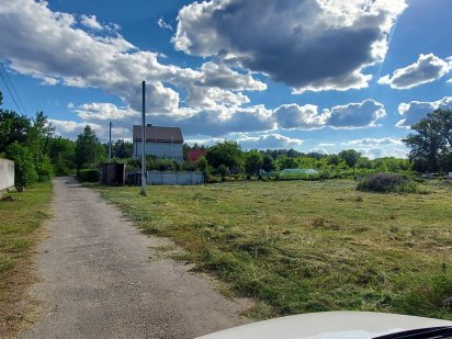 Участок в Обуховке возле леса. Кировское. Обухівка