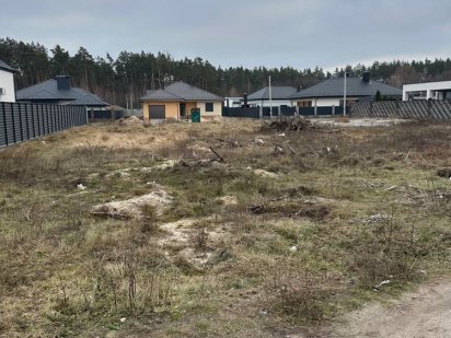 Продам ділянку в новій частині с. Зарічани Заречаны