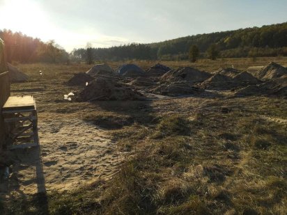 Земельна ділянка в мальовничому місці (с.Левків, річка, ліс) Левков