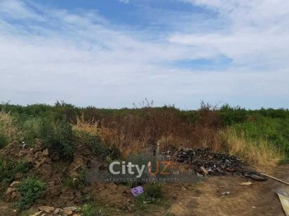 Продаж земельних ділянок Сторожница