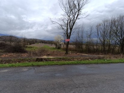 Продам зем. ділянку пл.70 сот. в м.Іршава Иршава