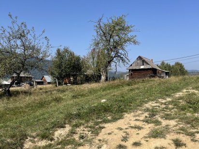 Продаж земельноі ділянки. Старий будинок. Микуличин. Буковель. Карпати