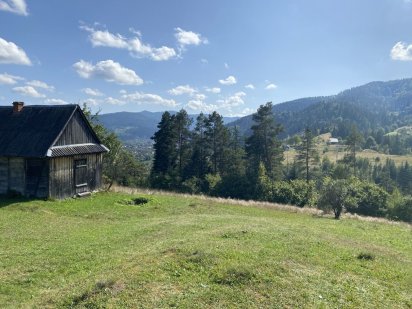 Ділянка з будиночком в Микуличині. Світло 10 кВт. Микуличин