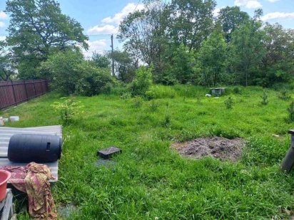 Терміновий продаж земельної ділянки під будівництво в с. Угринів