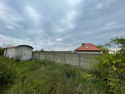 Земельна ділянка правельної форми 10 сот.с.Угринів Угринов