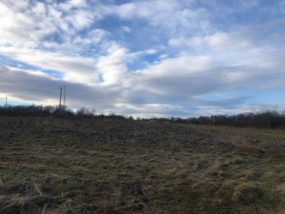 Земельна ділянка Угринов