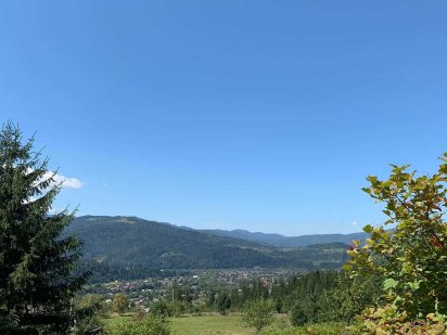 Микуличин земля під забудову під лісом, 25 соток, вид на Хом'як. С. Микуличин