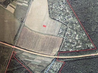 Продаж землі під будівництво. Черниев