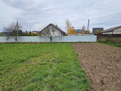 Земельна ділянка в центрі с. Черніїв, 6,5 сот. гарний заїзд. Терміново Черниев