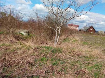 Продається земельна ділянка в с Клузів під забудову