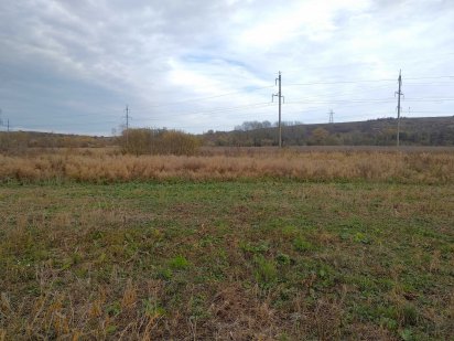 Продам земельну ділянку у с. Підлужжя _R