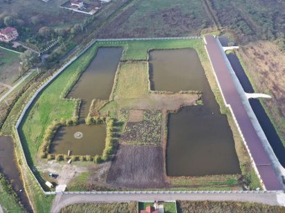 Ділянка 3.5 га з озерами та забором - цільове садівництво Білогородка