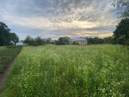 Продам участок в Гатном под жилую застройку, возле заповедника!