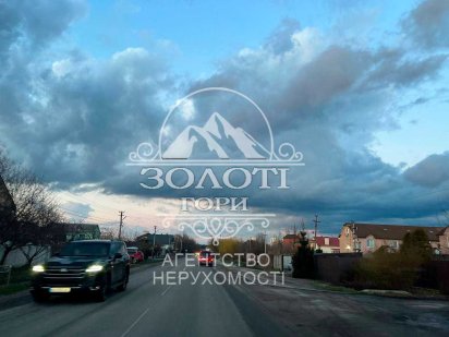 500 м до школи велика ділянка біля вул. Володимирська, все поруч. Білогородка