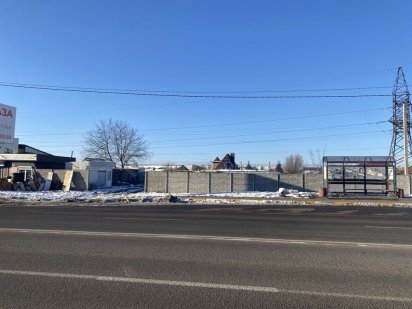 Земельна ділянка. Святопетрівське, фасад.