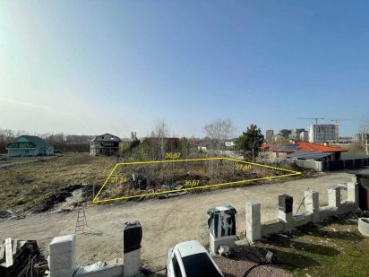 Продам ЗЕМЕЛЬНУ ДІЛЯНКУ 10 соток Під Будівництво Крюківщина Вишневе Крюковщина