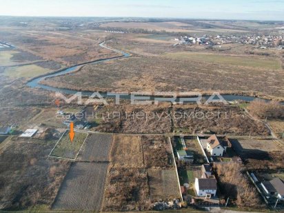 Білогородка Продаж 12-24 сот. зі світлом 16 кВт, поруч річка, пляж Белогородка