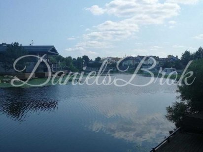 Конча Заспа 50 соток с выходом на Днепр