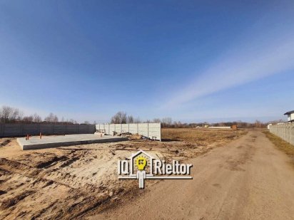 Козин, Обуховское, продажа участка с фундаментом в лучшей локации!