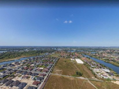 Продам участок в живописном уголке села Вишенки.