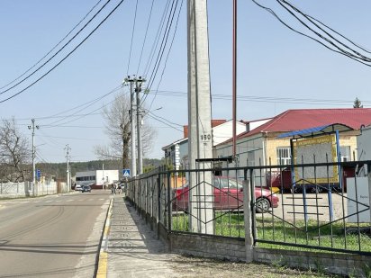 Гнідин Центр села12 соток 59000$ Будуйте Все Що Забажаєте! ТЕРМІНОВО!