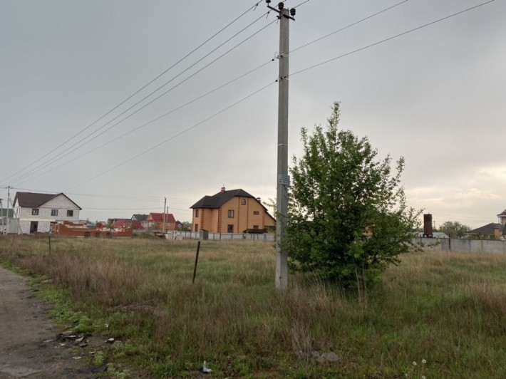 Земля , участок 10 соток  с.Белогородка - фото 1