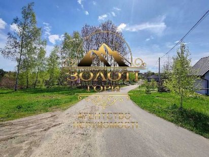 Фасадна ділянка в с. Гореничи вул. Яблунева 9 соток