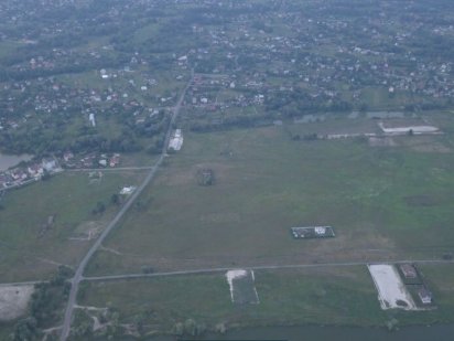 Земельный участок под застройку в Вишенках.