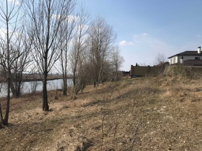 Гнедин, 50 соток со своим берегом. Элитное место! Под резиденцию.