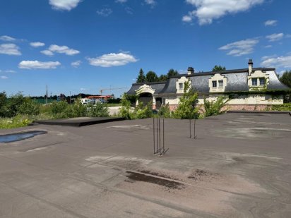 Лесныки 60 соток с электричеством и недостроем