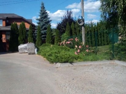 Продам ділянку , масив "Лазарів сад ", поруч "Межигір'я". Нові Петрівці