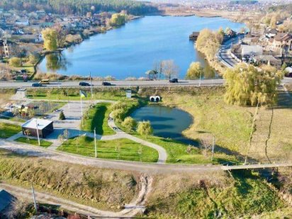 Віта поштова, Юрівка, найкращі ділянки  від 15  соток до 4 гектарів.