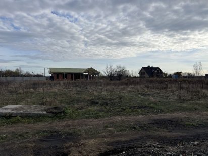 Продам земельну ділянку в с. Підгірці