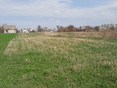 Продам участок землі