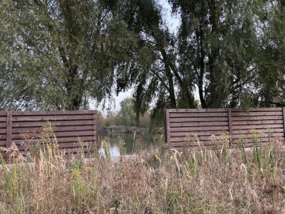 Земельна діянка з виходом до Озера 23,5 сотки. Бородянка.