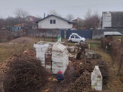 Участок 5соток (Дача) з буд.матеріалами Глеваха