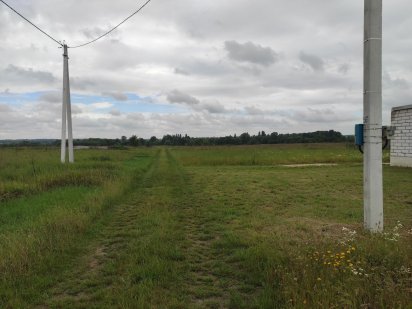 Немішаєво. Земельна ділянка