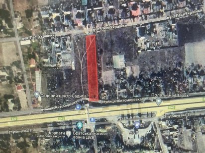 Житомирська траса фасадна ділянка Березівка