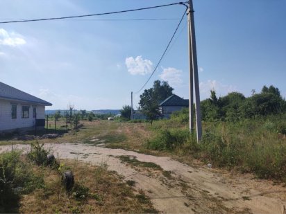 Бобрица продам участок 6,5 сот забудова делимый фасад 41м