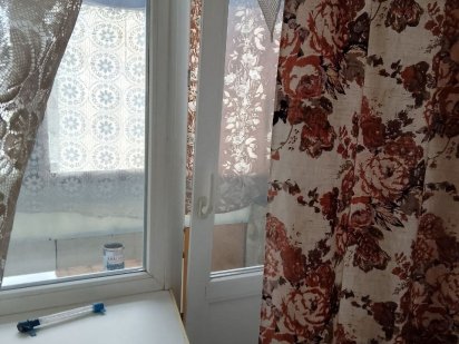 Продам 2-х комн квартиру в городе Луганск городок завода Октябрьской Революции Луганск