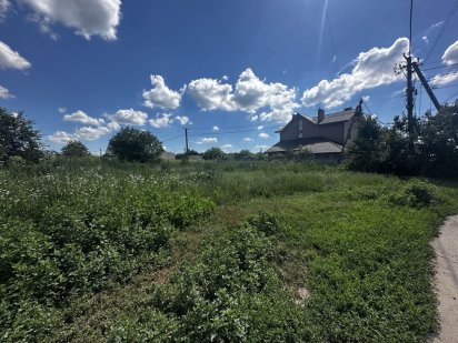 Продаж земельноі ділянки в 10 хвилинах від Міста