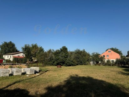 Продам Земельный Участок 10 соток, 25*40 размеры, село Гора,15кмКиев