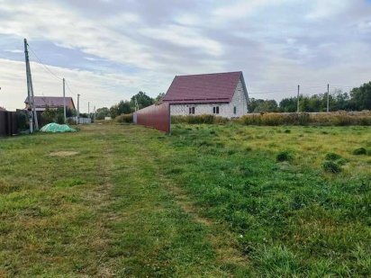 Дударків, ділянка 19 соток з великим фасадом та комунікаціями Дударков