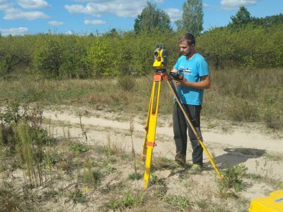 Продам земельну ділянку 10 сот Дмитрівка Києво-Свят. район Дмитровка